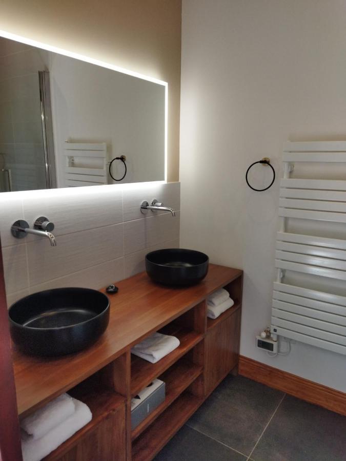 Domaine De La Tisnere Bed & Breakfast Gelos Ngoại thất bức ảnh