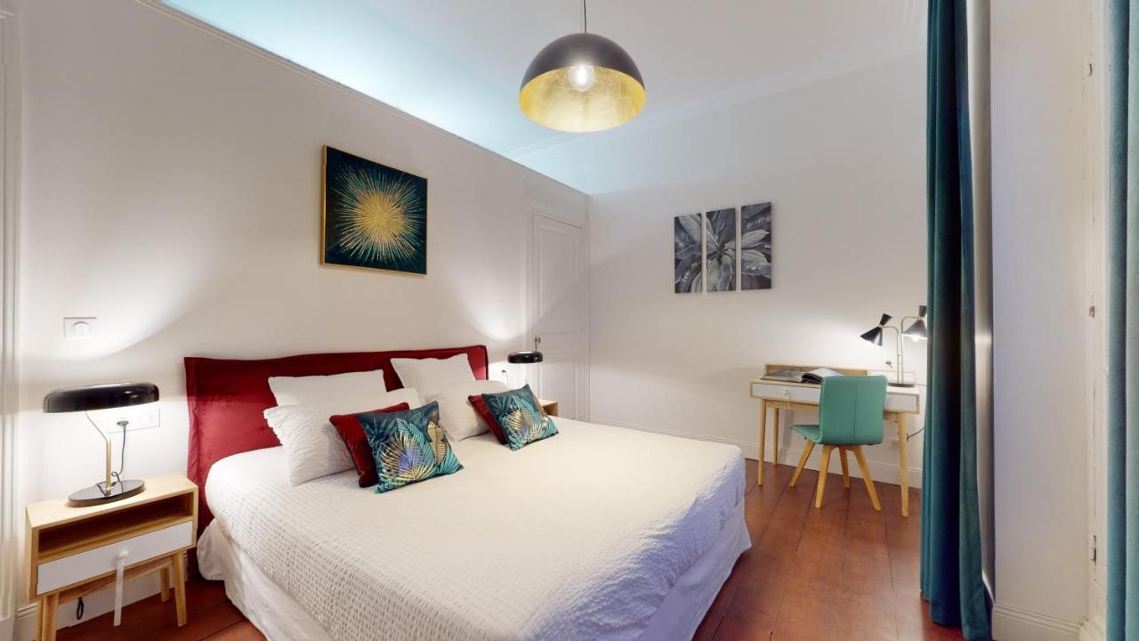 Domaine De La Tisnere Bed & Breakfast Gelos Ngoại thất bức ảnh